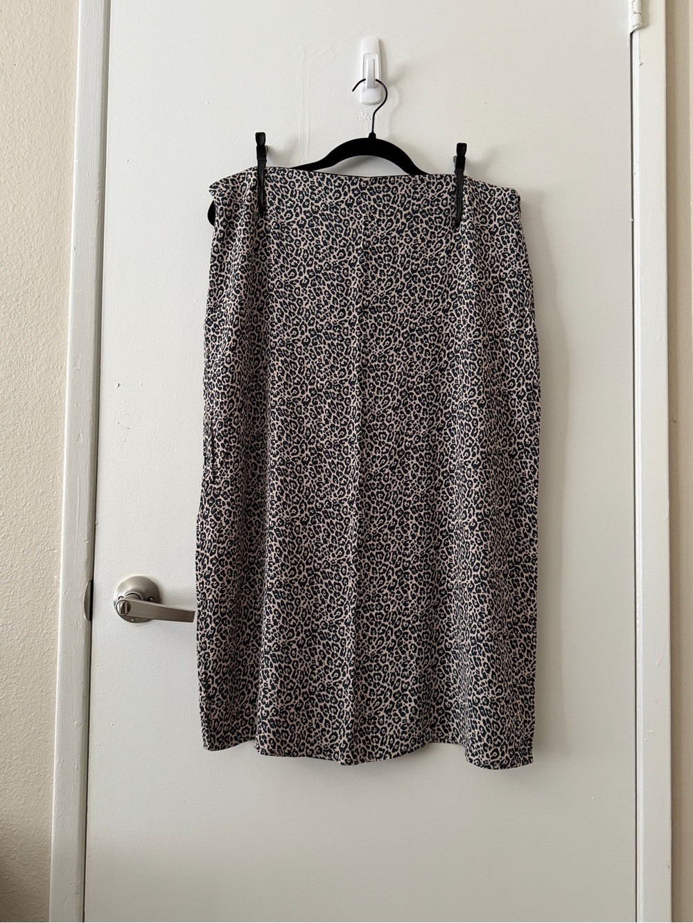 American Eagle Leopard Print Maxi Skirt - XL